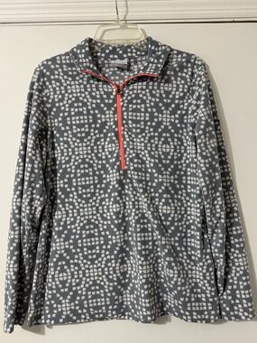 Columbia Quarter-Zip Geo Print Fleece Top in Gray and White with Coral Zipper